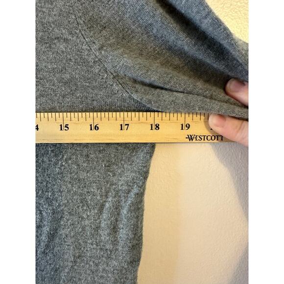 Talbots Womens Wooly Sheep Crew Neck Pullover Sweater Grey Wool Blend Small - Picture 5 of 6